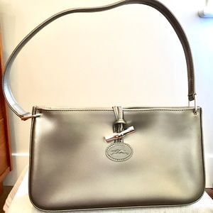 Longchamp silver shoulder bag with shoulder strap